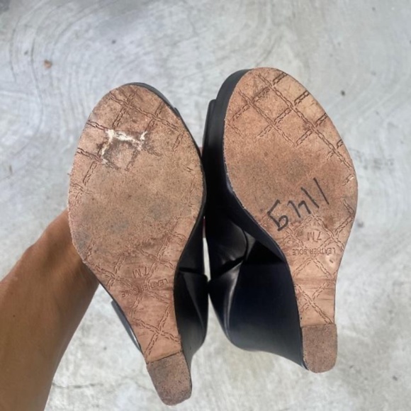 L.A.M.B. Black Leather Amour Wedge Cut Out Platform Heels - Picture 8 of 9